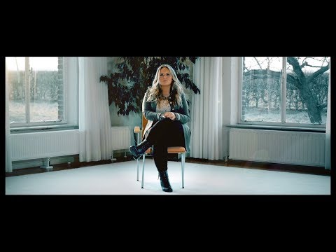 Richelle van Ling - Toch zal ik lachen als je gaat (Officiële videoclip)