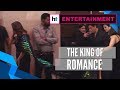 Watch: SRK’s romantic gesture for Gauri at award ceremony wins hearts