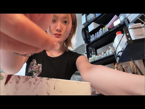 MAマンch。 がライブ配信中！展示が決定しました！明日からの追い込み期間に向けて作業休憩中に今日引いてきたガチャ大量開封