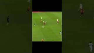 Mostafa Mohammed 4 Kişiyi Felç Ediyor