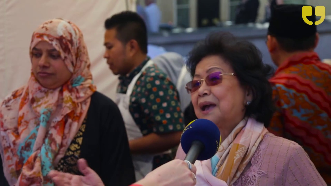 Usya Soeharjono : Eid Festival at Trafalgar Square by WinkBall - YouTube