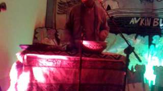 Ecos del budi-performans.mp4