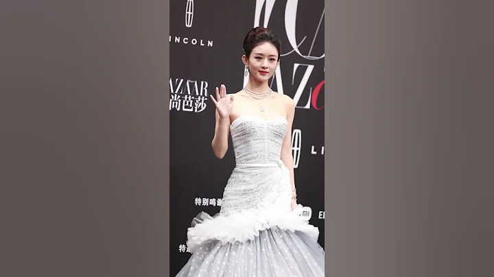 【侧拍花絮】赵丽颖 2023时尚芭莎年度派对 红毯 Zhao Liying 2023 BAZAAR ICONS Red Carpet - 天天要闻