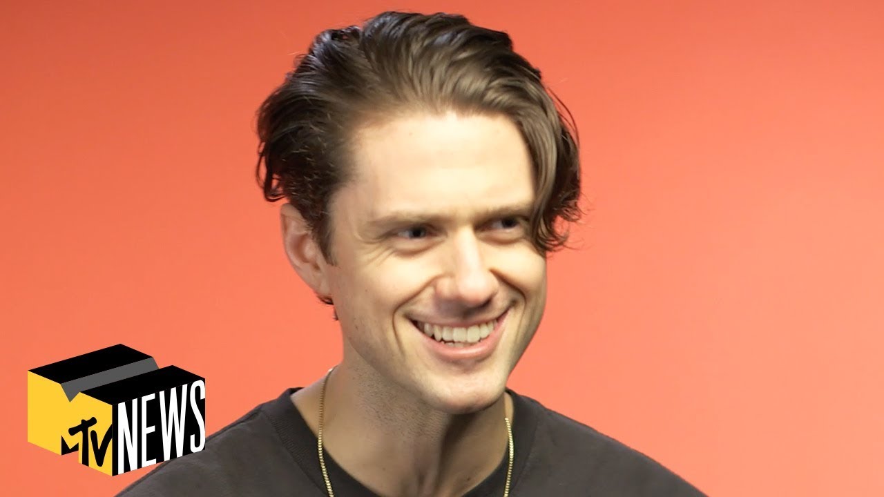 Aaron Tveit's Favorite Pop Culture Couples of All Time | MTV News - YouTube