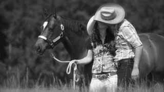 Miniatura de "Aaron Watson - Can't Be A Cowboy Forever Slideshow)"
