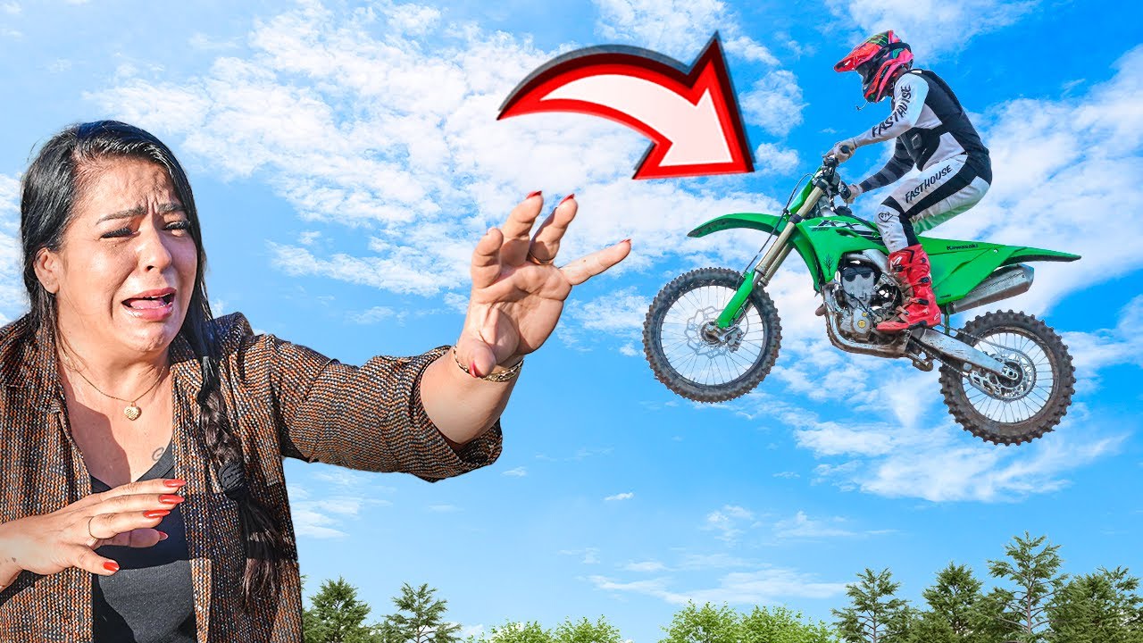 DEIXEI MINHA MÃE EM CHOQUE ME VENDO RAMPAR NO MOTOCROSS