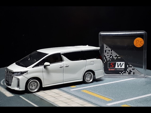1/64 Work Emitz wheelset by SW Speed & Wheels wheelswap on Toyota