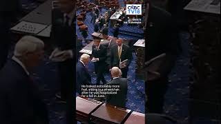 Republican McConnell Returns To The Senate For The First Time Since His June Hospitalization | N18G