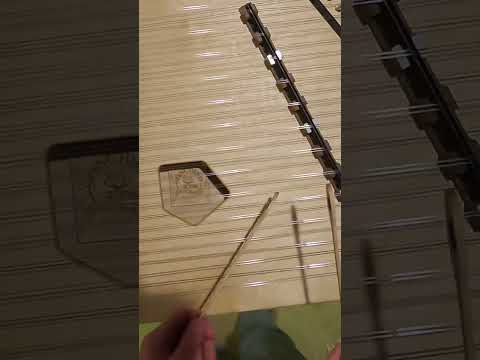 Regardez TWILIGHT on the HAMMERED DULCIMER sur YouTube Regardez TWILIGHT on the HAMMERED DULCIMER sur YouTube