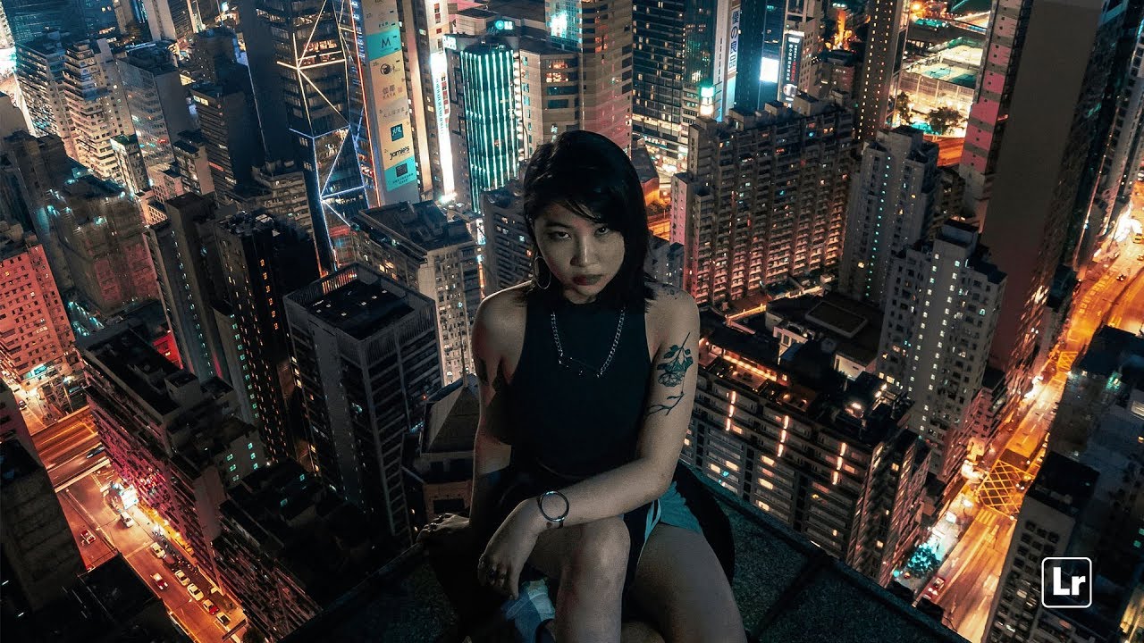 HOW TO GET A NEON CITY  LOOK IN LIGHTROOM 2019 - Lightroom Editing Tutorial