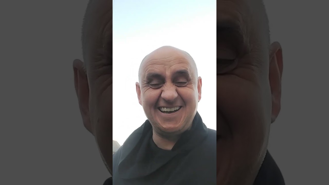 Подзвонив на 102 після Ваших коментарів!