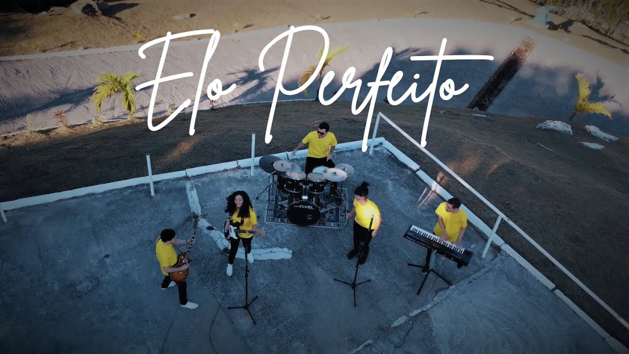 Watch Banda Angelus - Elo Perfeito (Clipe Oficial) on YouTube Watch Banda Angelus - Elo Perfeito (Clipe Oficial) on YouTube