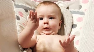 Funny Babies Makes Confusing Actions