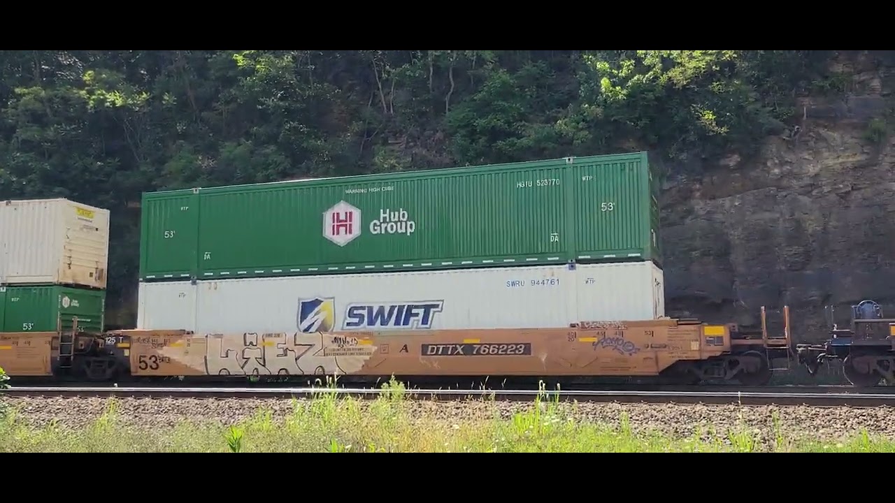 THE ONE & ONLY NORFOLK SOUTHERN AC44C6M 4002