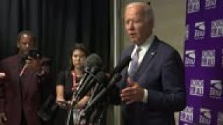 Joe Biden: Donald Trump "unhinged" and "corrupt"