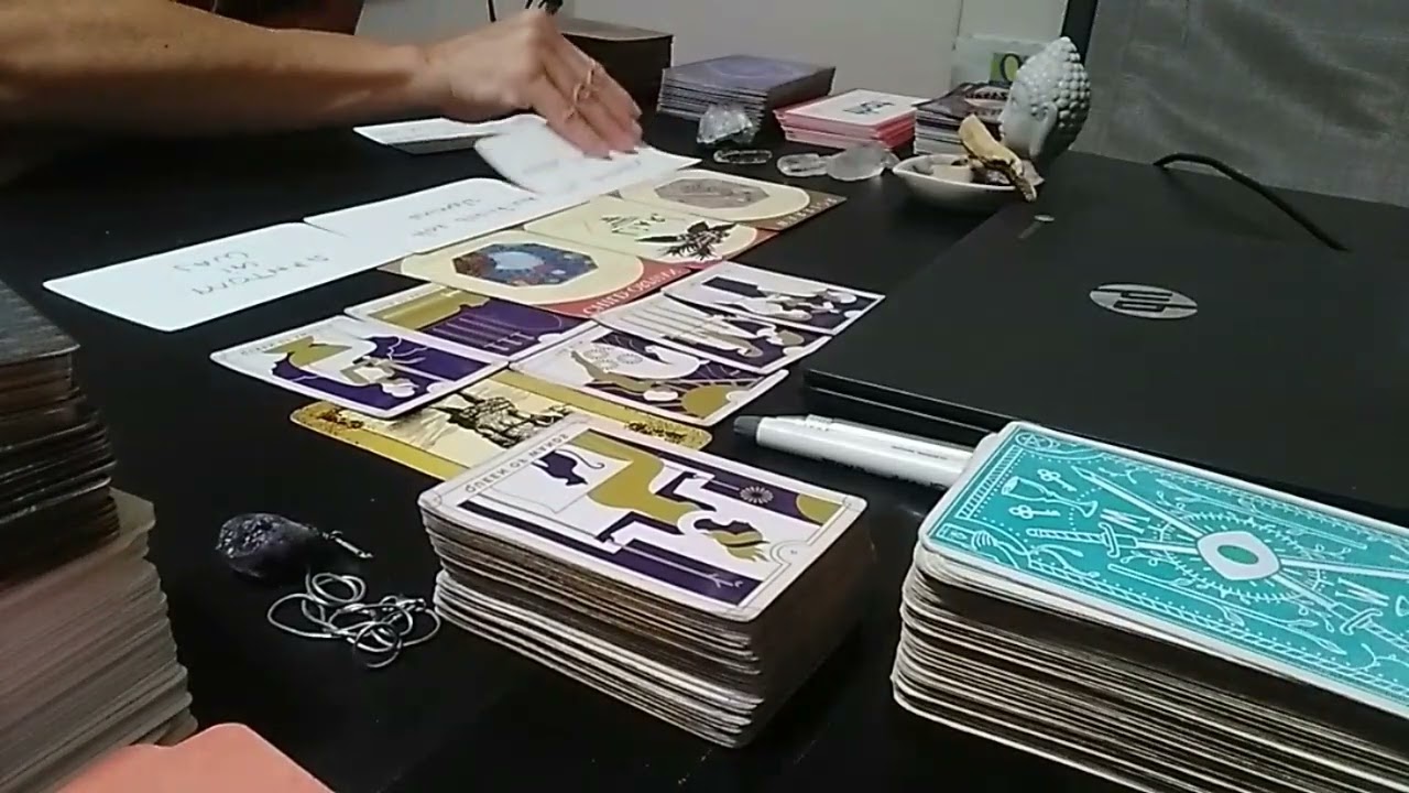 Confusing at 1st. Whole neighborhood is gettin it. #narcissism#karma#tarot#awakening