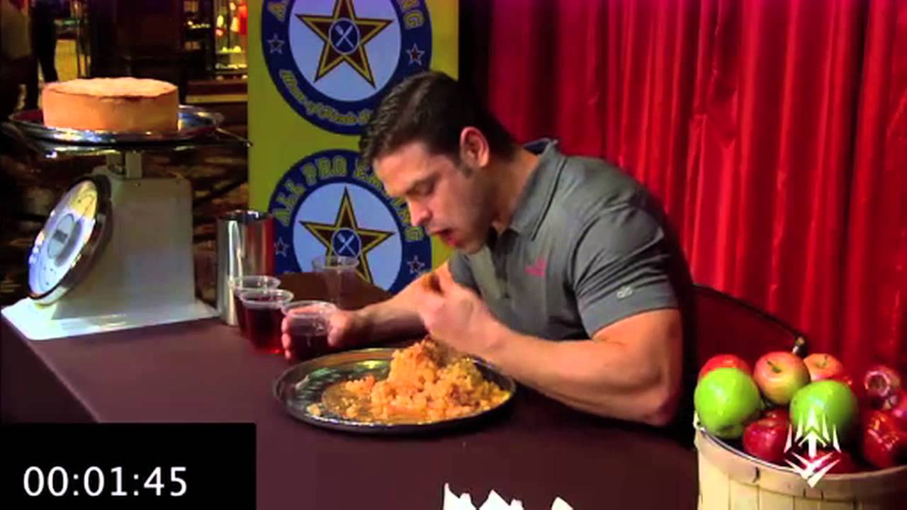 Pie Eating World Record With Jamie The Bear Mcdonald At Thunder Valley Casino Resort Youtube