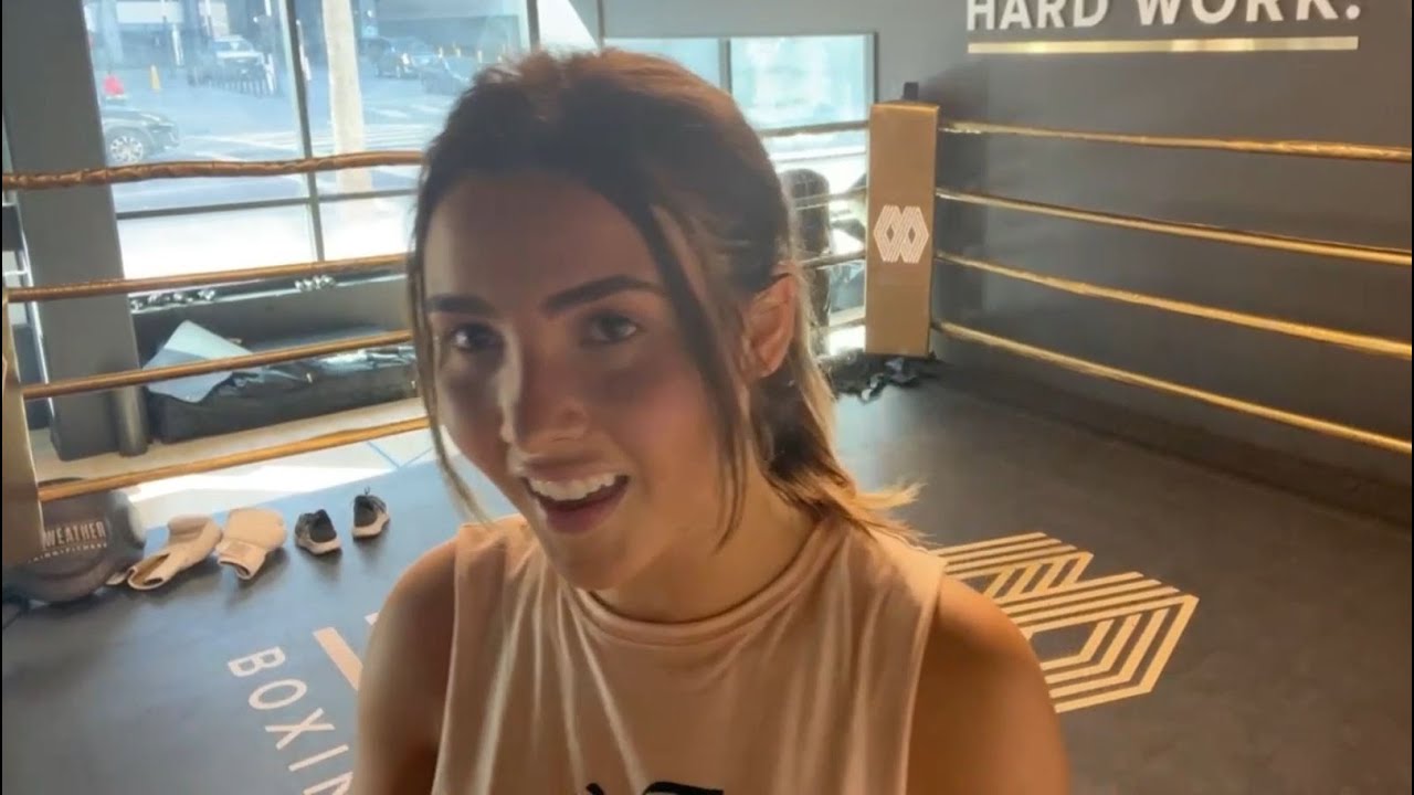 Andrea Botez shows her insane progress after a training session