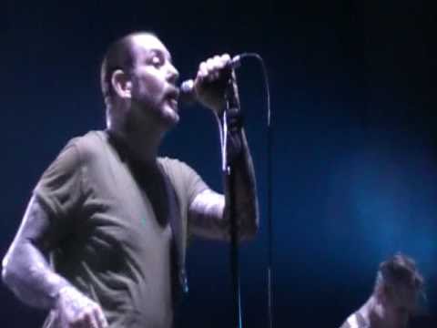 SOCIAL DISTORTION - PRISON BOUND live @ Via Funcha...