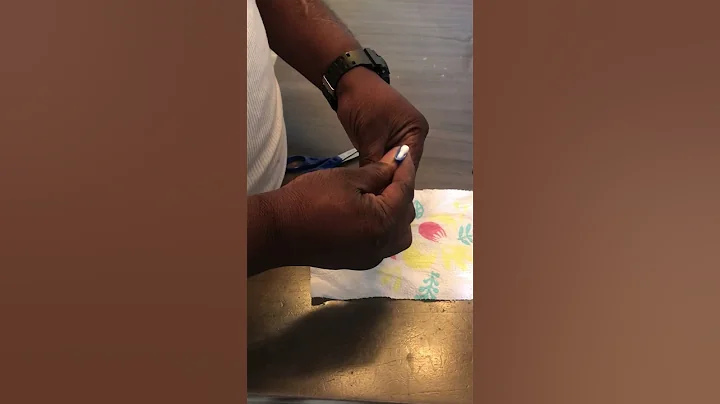 DIY BALLOON STRESS BALL (Toothpaste Life Hack) #shorts