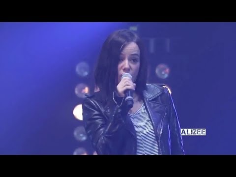 Alizée - A Cause De L'automne - Concert Une Nuit À Makala 9.4.2013 - Arabic