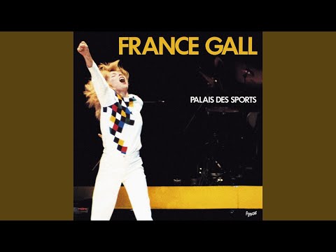 Putar Une nuit à Paris (Live au Palais des Sports, 1982) - France Gall