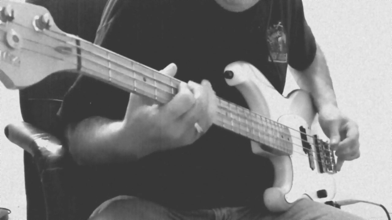 Jet Are you gonna be my Girl (Bass Cover) YouTube