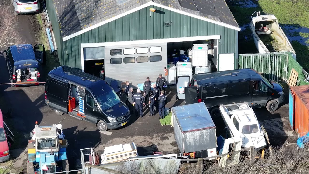 Drugslab aangetroffen in loods Oudehaske