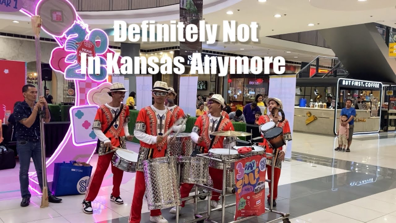 Philippine Visit Part 1 - Stuff you see in a Filipino mall