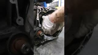 Течь масла АКПП #auto #al4 #акпп #peugeot #ремонт #gearbox #сто #service #shorts #transmission