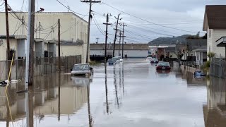 Storm breaches Calif. river's levee, hundreds evacuate
