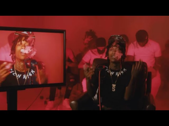 LiBaggum -“SwitchGod”(Live Performance) auf YouTube ansehen LiBaggum -“SwitchGod”(Live Performance) auf YouTube ansehen