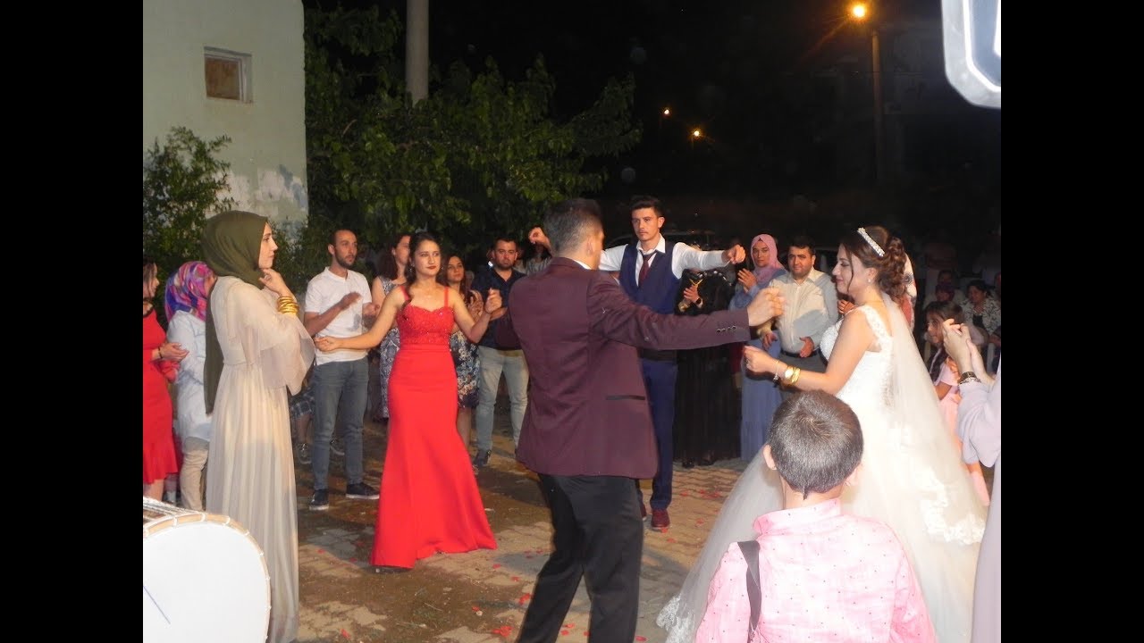 MAHMUT KARABULUT DÜĞÜN KINASI  İCİKLER