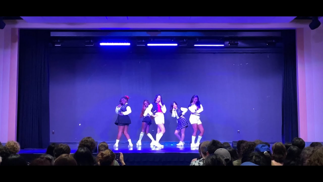 [FRESA] Kitsch by IVE // Pitt 2023 Global Carnival Performance - YouTube