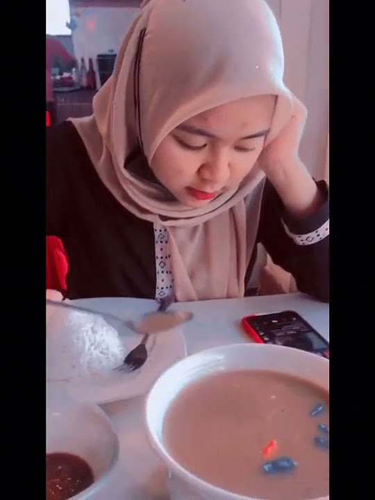 Story wa Mentahan halu makan bareng cewe cantik. Buat manasin mantan, prank temen. Video Halu