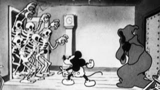 Video thumbnail of "Spooks by Louis Armstrong (1954) – Vintage Halloween"