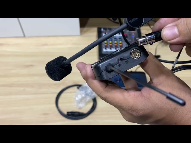 Cách kết nối micro đeo tai Shure BLX14A/PGA31 với Mixer