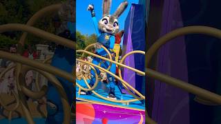 Raya, Judy Hopps & Jasmine All in ONE Disney Parade! 🎉✨ #disney #parade #shorts