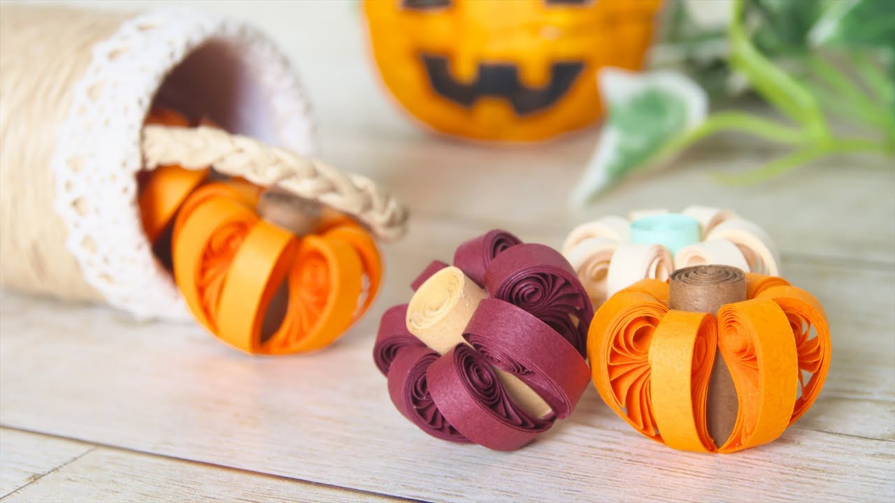 ハロウィン 紙で作る立体的な可愛いカボチャの作り方 How To Make Paper Pumpkin Diy Halloween Decor Youtube