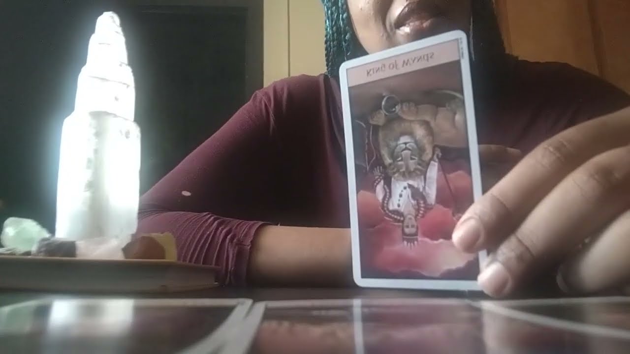 Они встретили этого лжеца в тюрьме и не знали, что он собирается разрушить эту связь