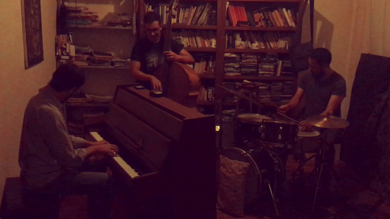 MAE TRIO  I Though about you (Van Heusen/Mercer)