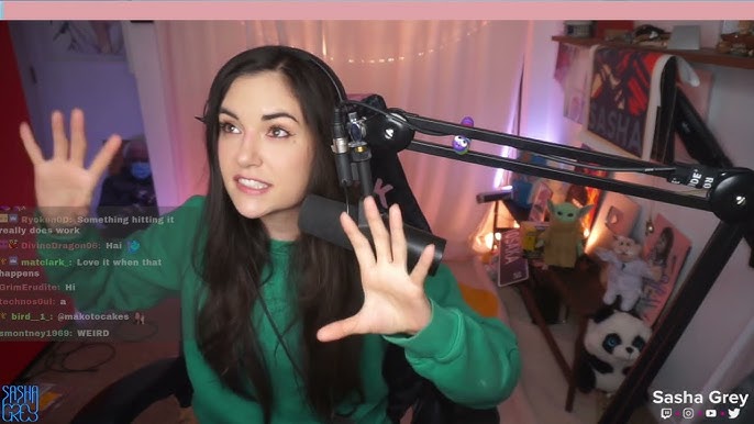 Uzun oyoqli fohisha Kichkina boshashgan dikni sorish