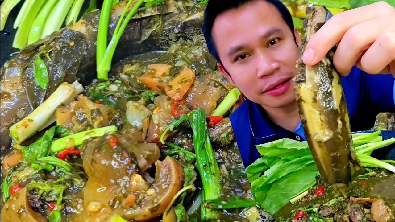 แกงขี้เหล็ก ใส่ปลาดุกตีนวัว นัวๆแซ่บๆ