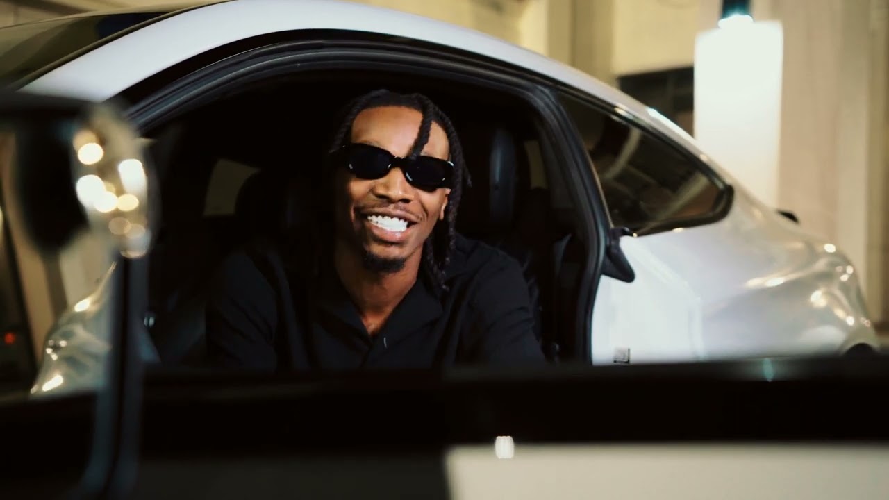 Watch BlueStrip Flip - Paper (Official Music Video) @ADThaShoota on YouTube Watch BlueStrip Flip - Paper (Official Music Video) @ADThaShoota on YouTube