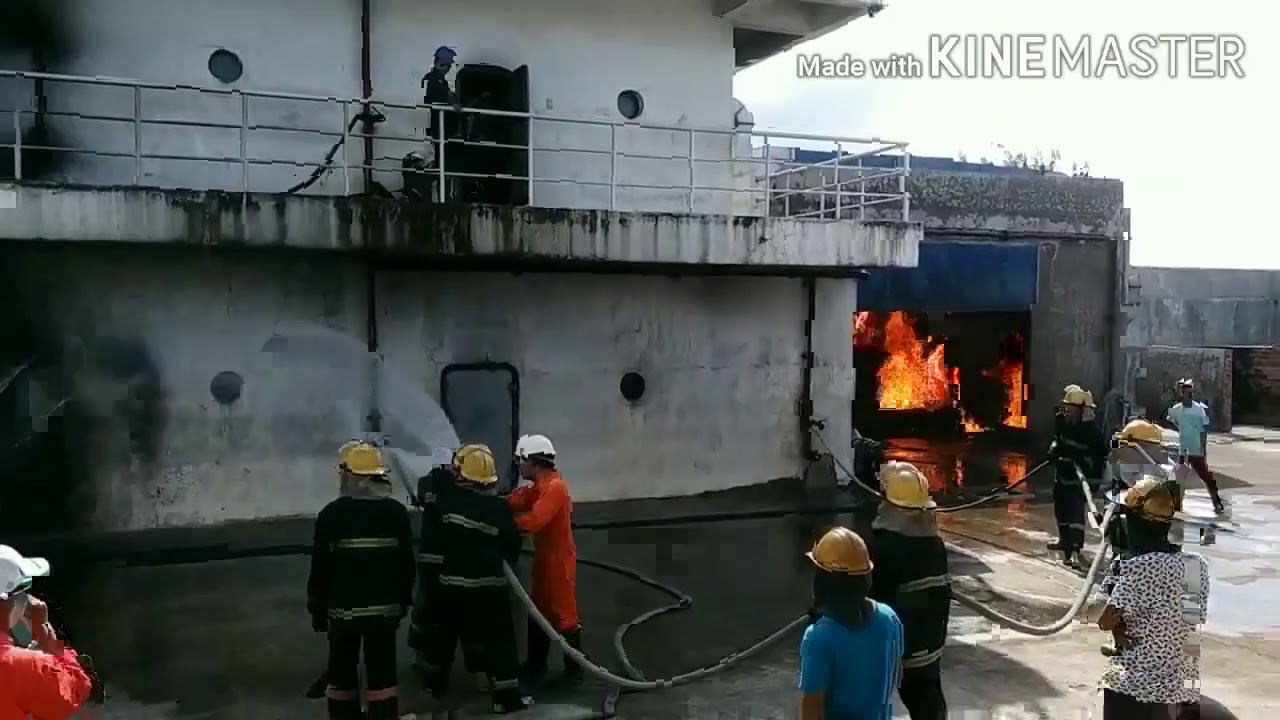 BASIC TRAINING/ ADVANCE FIRE FIGHTING - YouTube