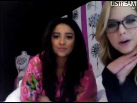 Live Chat w/ Shay Mitchell & Ashley Benson part 1,...