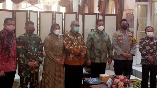 KISAH ANIES BASWEDAN PULANG KAMPUNG KE KUNINGAN