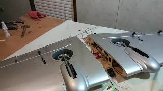 Robarts 150e rotating retracts installed in the Phoenix model P40.