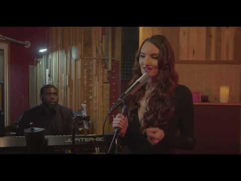 Kendra Erika - Live Band Show in Studio