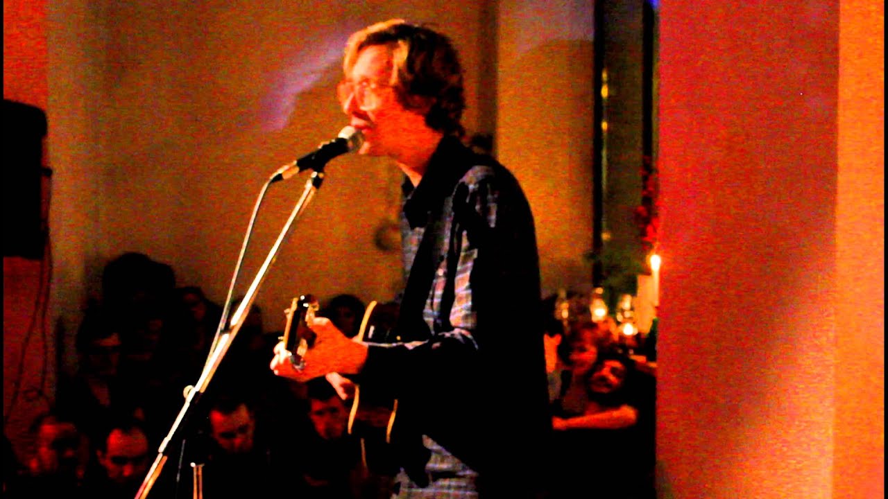 Erlend Oye live at the Michelberger Hotel - YouTube